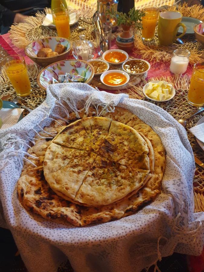 Maison D'Hotes Izza Kelaat-M'Gouna Eksteriør bilde